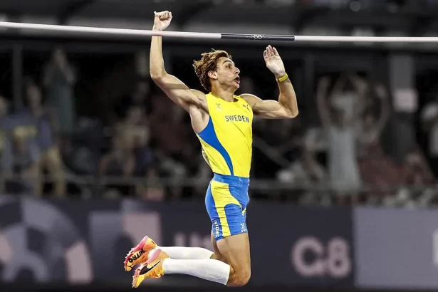 Armand Duplantis brilla en Paris 2024 Oro y nuevo record mundial