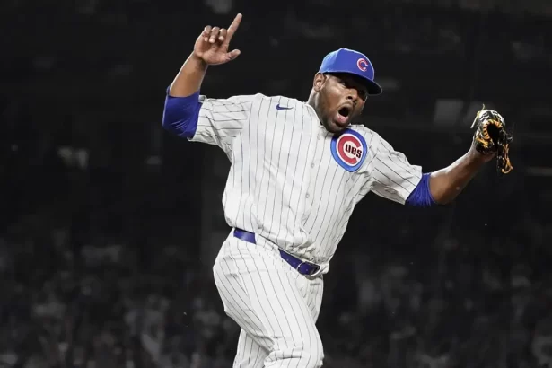 Cubs sorprenden al despedir a Hector Neris Implicaciones para el equipo y su futuro en la MLB