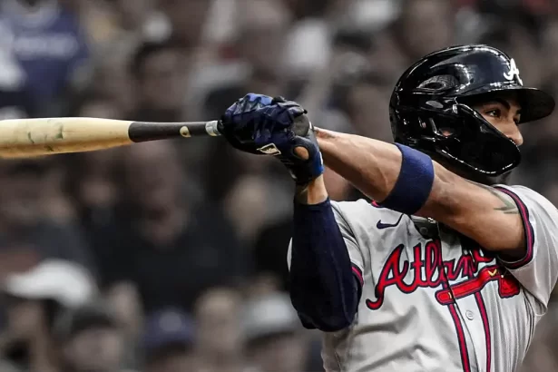 Eddie Rosario y su segundo adios a los Bravos de Atlanta se va a la agencia libre