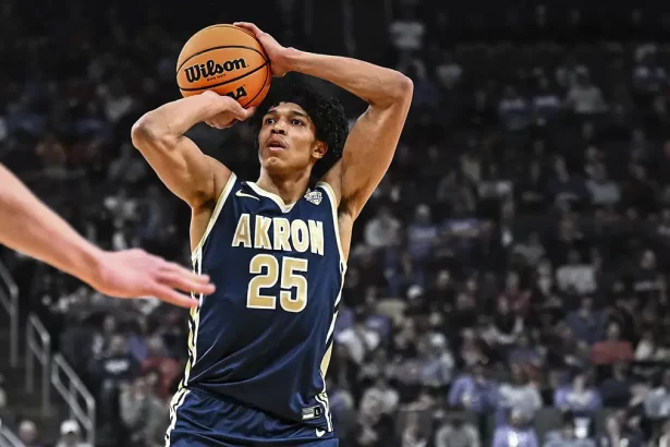 Enrique Freeman se une a los Pacers en un acuerdo two way tras su exito en la NCAA
