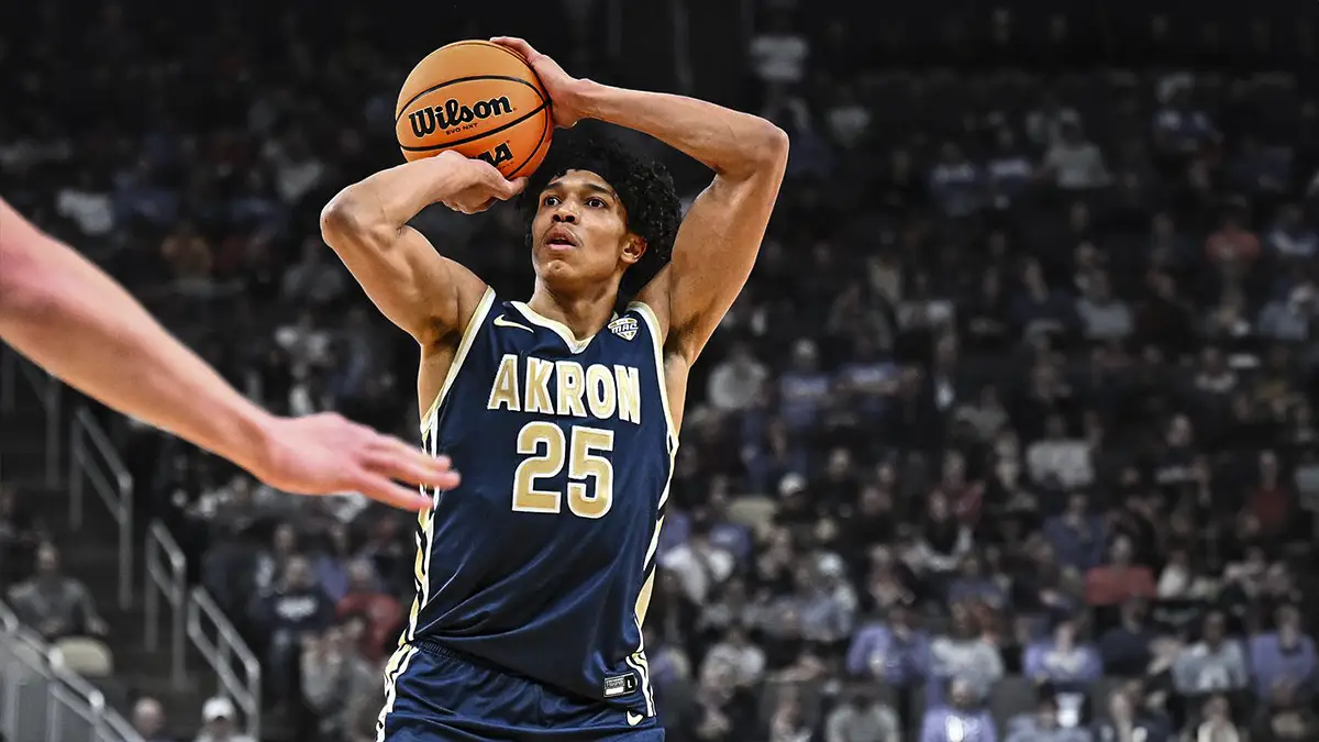 Enrique Freeman se une a los Pacers en un acuerdo two way tras su exito en la NCAA