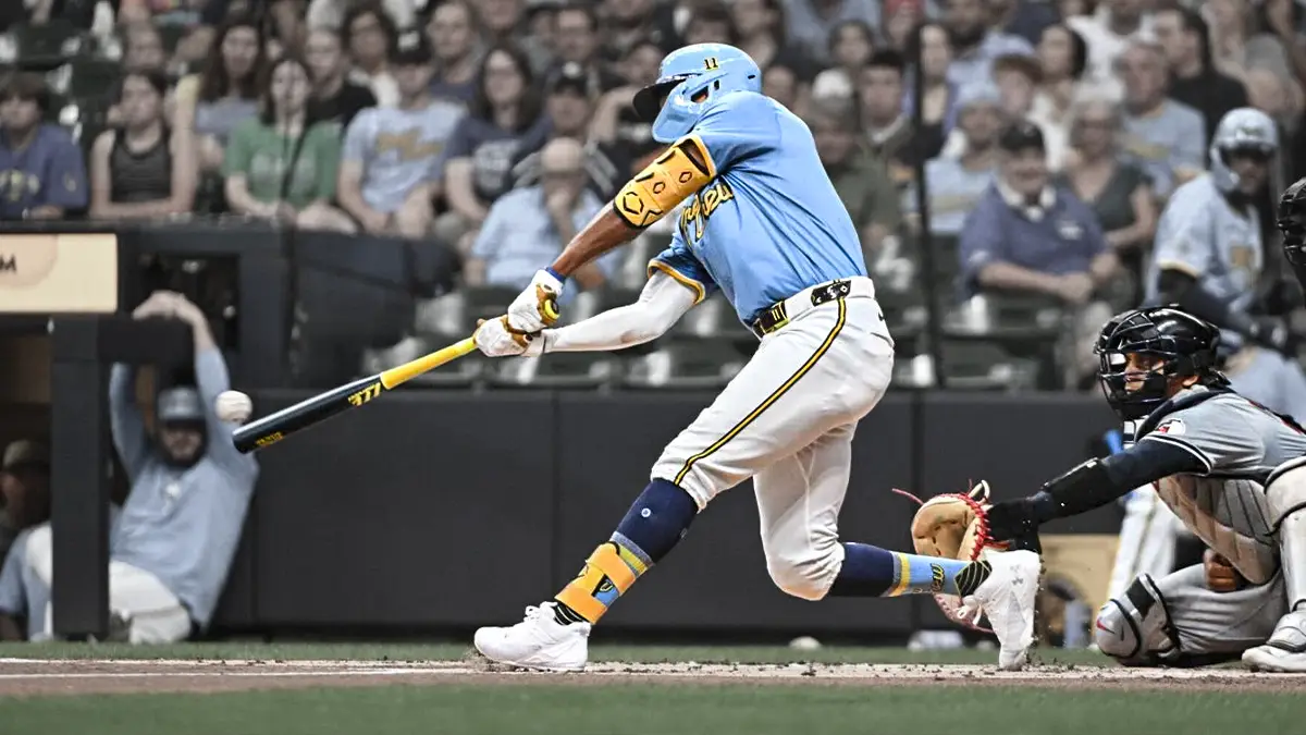 Jackson Chourio deslumbra con una hazana unica en la MLB Un dia de triple impacto para los Jackson 1