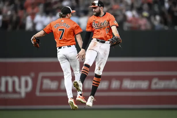 Jackson Holliday provoca una navidad anticipada para un fanatico de Baltimore