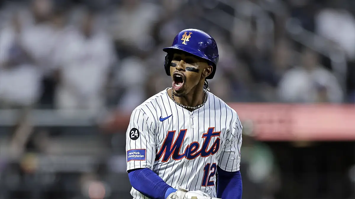 Lindor despierta con su cuadrangular numero 100 en Citi Field