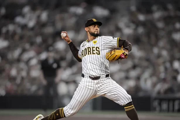 Los Padres superan a los Rockies con ajustado triunfo en Petco Park