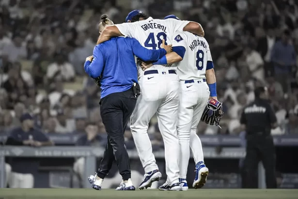 Nuevo contratiempo para Brusdar Graterol en su regreso con los Dodgers
