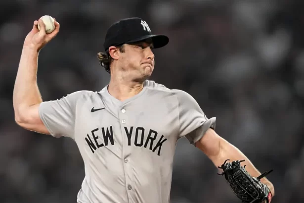 Posible salida de Gerrit Cole en 2025 Los Yankees en un dilema ante el bajo rendimiento de su as
