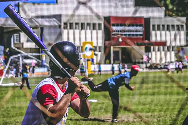 Gente Jugando Al Béisbol