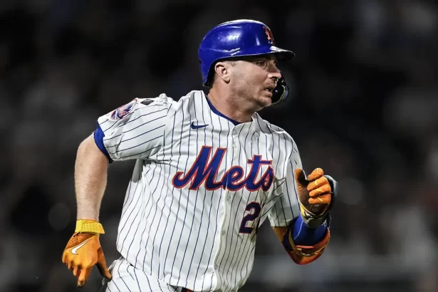Que esta pasando con Pete Alonso en la temporada 2024