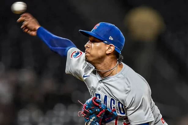 Relevista de los Cachorros Adbert Alzolay se sometera a cirugia Tommy John