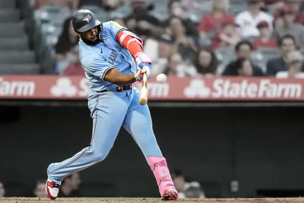 Un guerrero en racha Vladimir Guerrero Jr hace historia con los Azulejos de Toronto