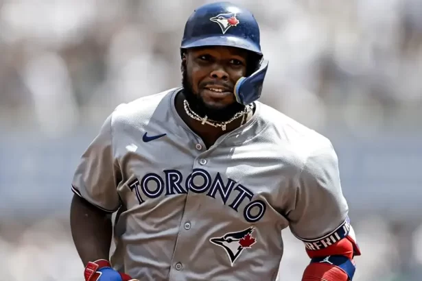 Vladimir Guerrero Jr. destaca con impresionante jonron en victoria ante los Yankees