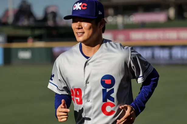 Yamamoto avanza en su rehabilitacion con una solida salida en Triple A