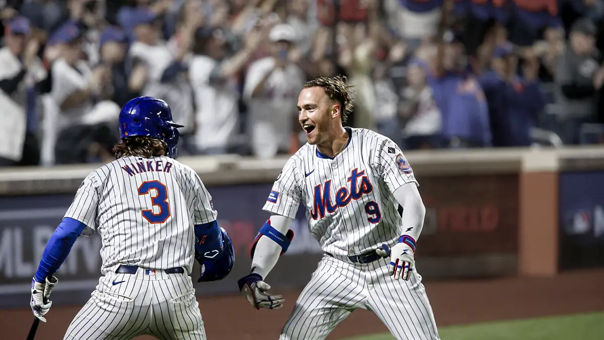 Los Mets mantienen viva su lucha por el comodin de la Liga Nacional