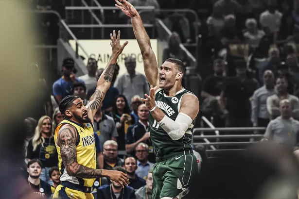 Milwaukee Bucks deciden mantener a Brook Lopez en la plantilla