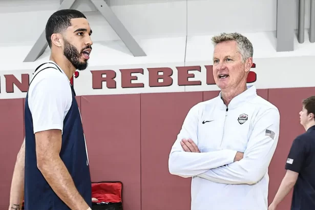 Steve Kerr espera un ambiente hostil en Boston tras los Juegos Olimpicos