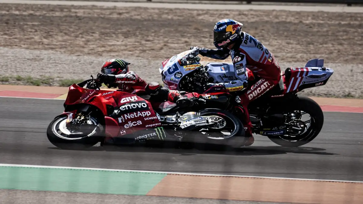 Tension en MotoGP Alex Marquez senala a Bagnaia tras un controvertido choque