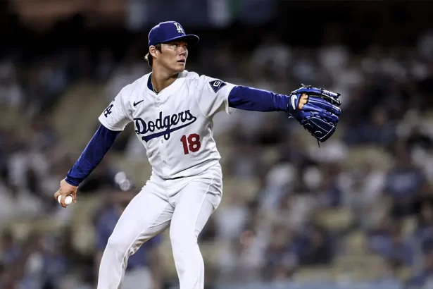 Yoshinobu Yamamoto entra a la historia de los Dodgers al igualar marca de Fernando Valenzuela