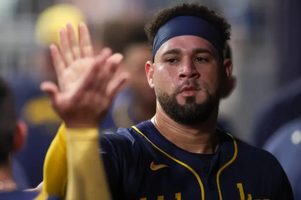 Gary Sanchez 64845124