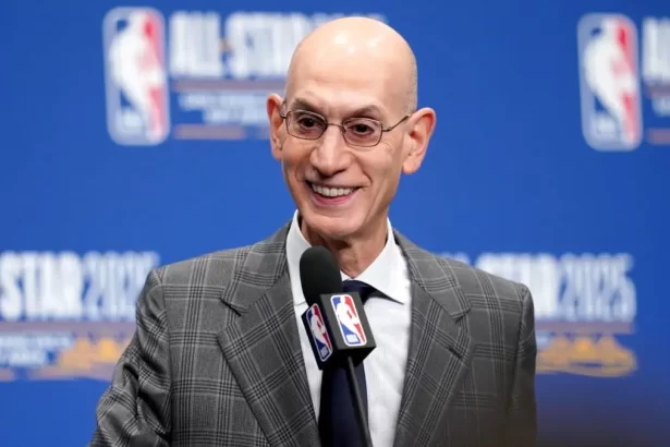 Adam Silver 456774