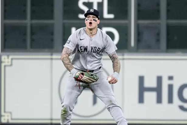 Alex Verdugo 5465645