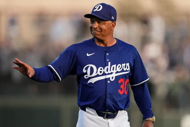 Dave Roberts 4557885