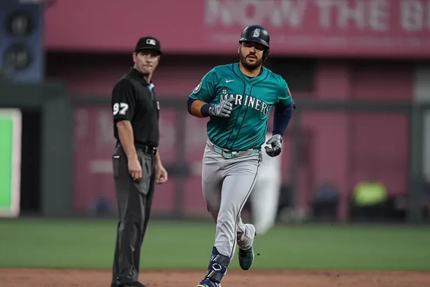 Eugenio Suarez 55412014