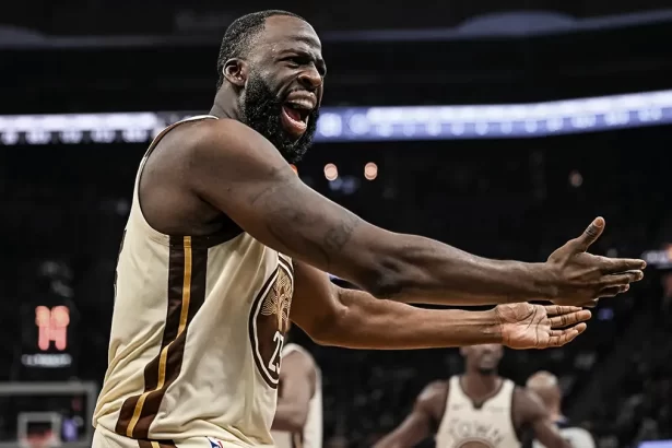 Draymond Green se defiende de las criticas por abrazar al entrenador de los Knicks