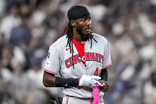 Elly de la Cruz prioriza su desarrollo tras declinar record contractual de los Rojos