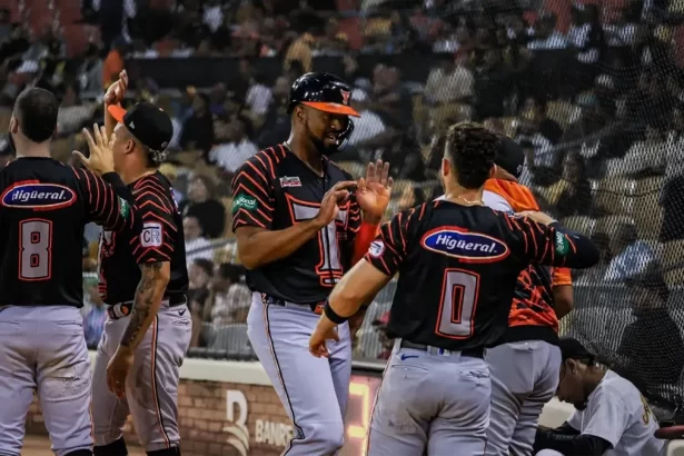 Los Toros regresan a la final tras cuatro anos en el sotano