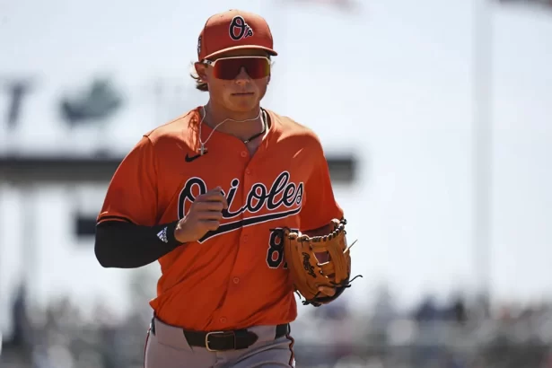 Jackson Holliday avanza en su recuperacion y apunta a reincorporarse pronto a los Orioles