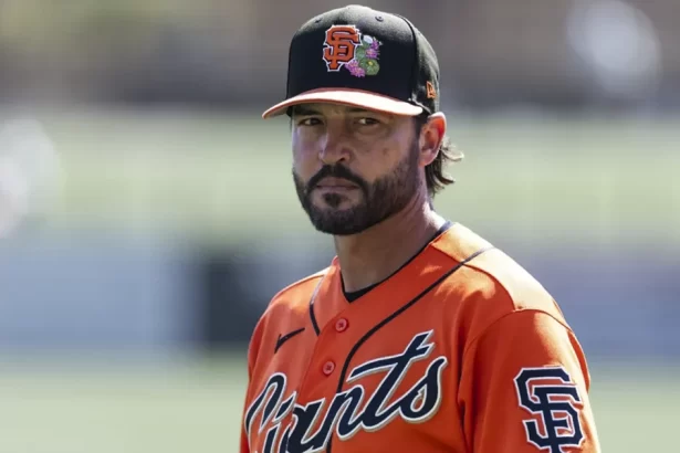 Un manager universitario 127 millones de Ohtani y una noche de beisbol que solo tendra un juego