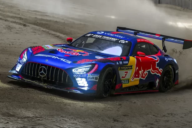 Verstappen se lanza al reto de las 24 Horas de Nurburgring