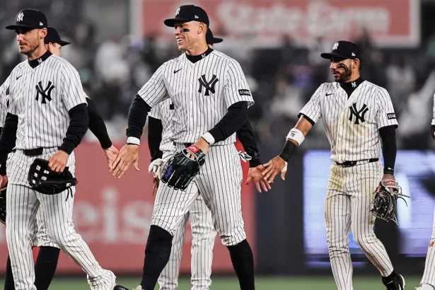 A un strike del empate Stanton forzo el silencio los Yankees siguen imparables