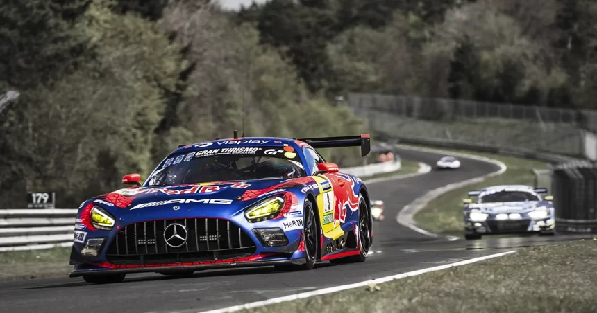 De lider indiscutible a 39.° como una falla mecanica arruino la carrera de Verstappen en Nurburgring