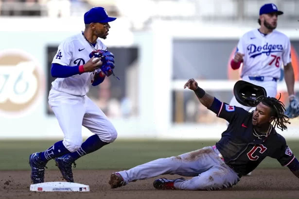 Guardianes ganan la serie ante los Dodgers con actuacion estelar de Williams
