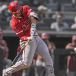 Mike Trout regresa con poder pero abril ya lo ha enganado antes