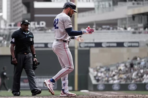 Trevor Story destruye a los Mellizos con jonron y cinco carreras impulsadas en victoria 9 5 de los Medias Rojas