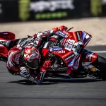 Bagnaia gana el sprint en Republica Checa y Marquez avisa La Ducati esta lista para ganar el campeonato