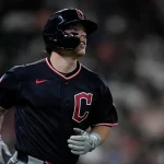 Bazzana destroza a los Astros con 2 jonrones y 5 remolcadas
