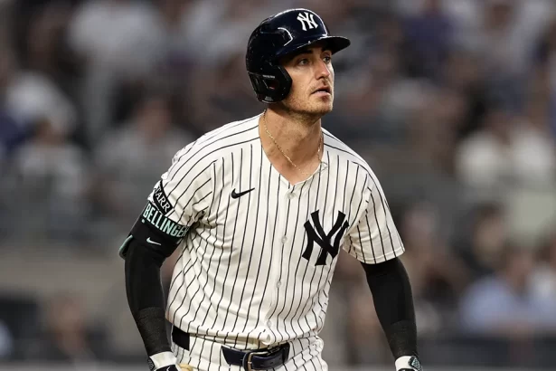 Bellinger sentencia en la decima y los Yankees sobreviven en Cleveland