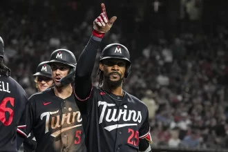 Buxton conecta grand slam y los Mellizos destrozan a los D backs 16 8