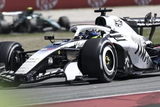 Cadillac acelera su desarrollo sidepods y piso nuevos para el GP de Austria