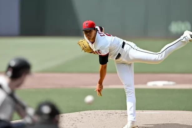 Cantillo frena a los Tigres y los Guardianes se afianzan en Cleveland