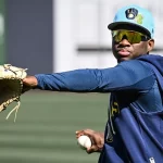 Cerveceros extienden a Luis Lara por 7 anos y 31 millones antes de su debut en MLB