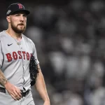 Crochet lleva dos semanas sin lanzar y Boston enfrenta versiones contradictorias sobre su lesion