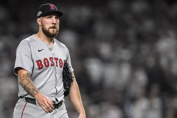 Crochet lleva dos semanas sin lanzar y Boston enfrenta versiones contradictorias sobre su lesion