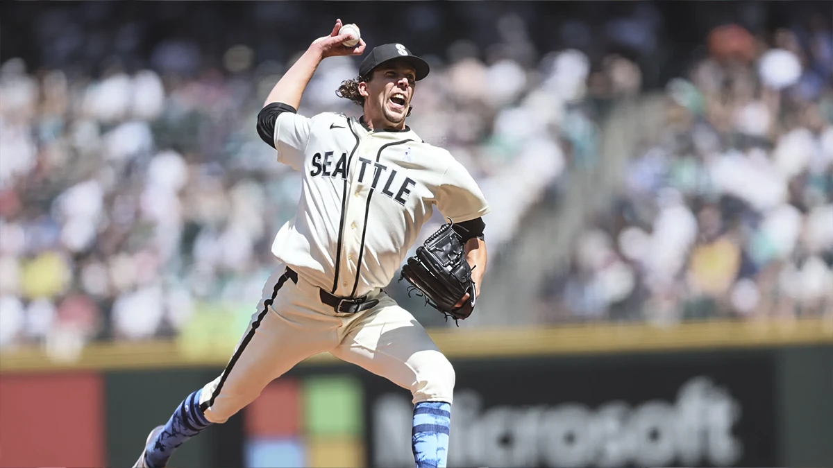 Gilbert y el bullpen de Seattle frenan a Boston en duelo de pitcheo