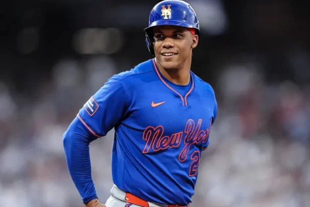 Juan Soto sale lesionado ante los Cubs con tension en la espalda