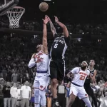 Los Knicks estan a un triunfo del titulo y Nueva York enloquece records de audiencia y entradas a 10.000 dolares
